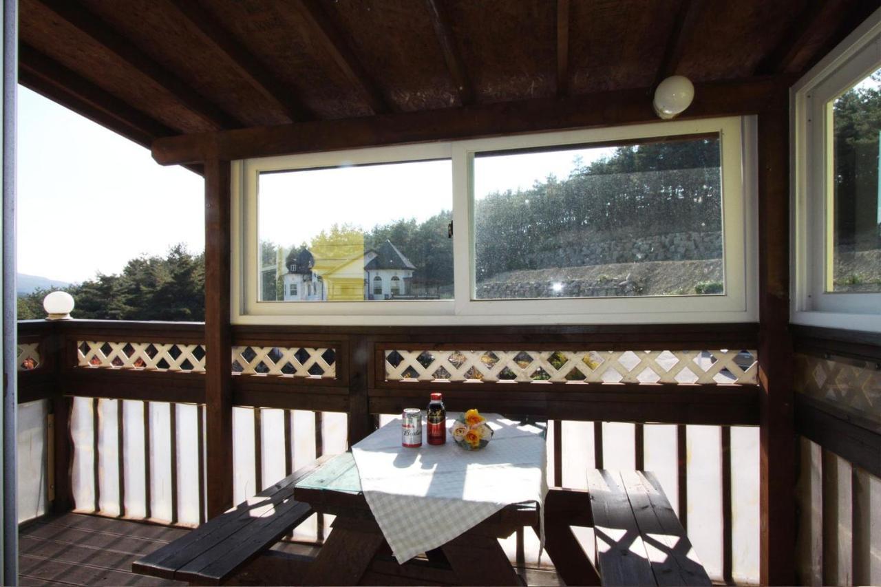 Yellow Star Pension Gyeongju Exterior photo